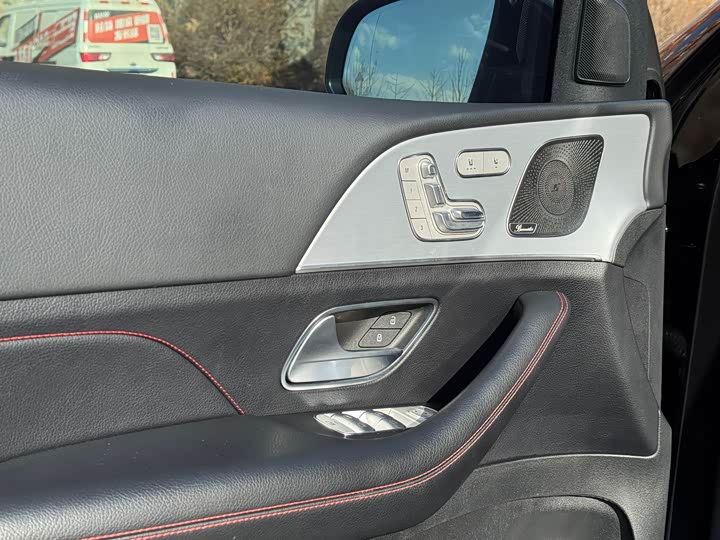 Фото 17 - Mercedes-Benz GLE-Class AMG