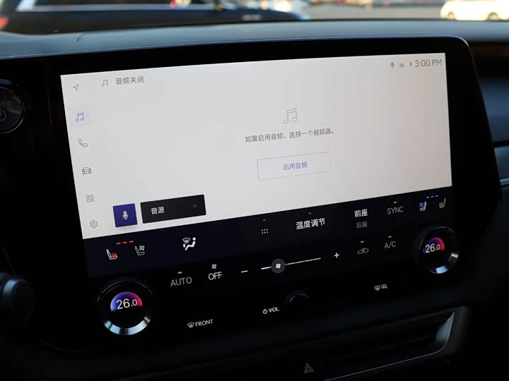 Фото 16 - Lexus RX