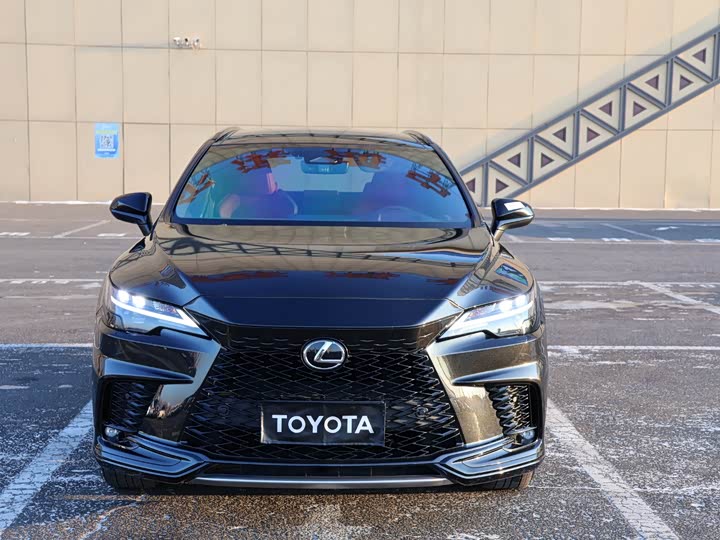 Фото 2 - Lexus RX