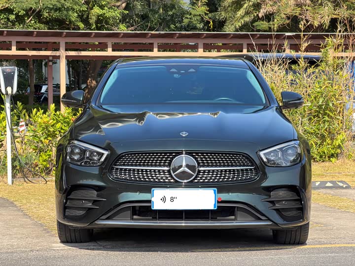 Фото 2 - Mercedes-Benz E-Class