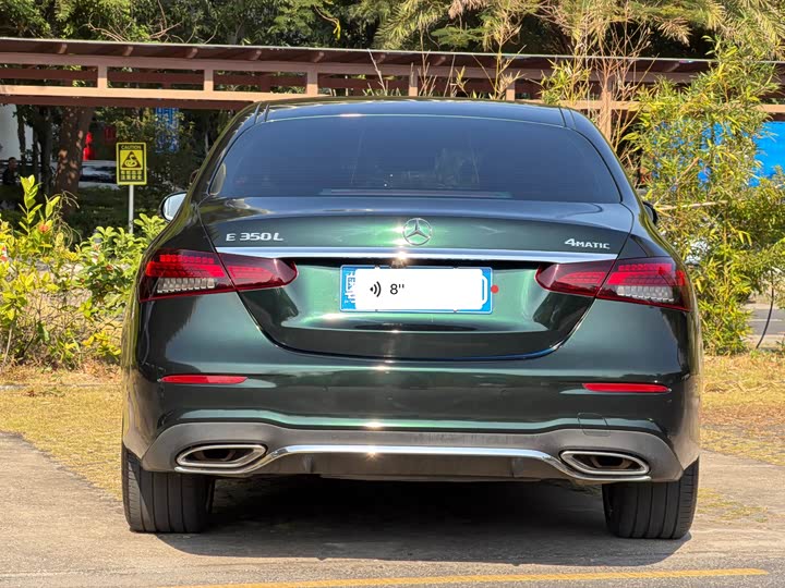 Фото 6 - Mercedes-Benz E-Class