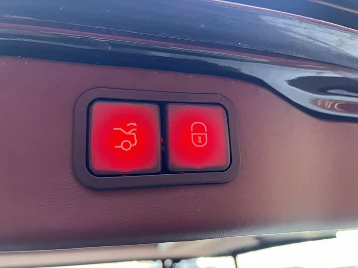 Фото 11 - Mercedes-Benz Vito