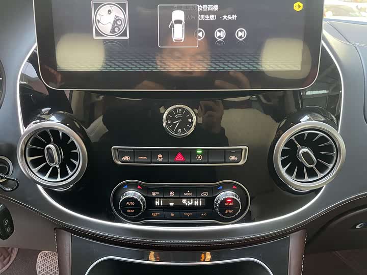 Фото 15 - Mercedes-Benz Vito