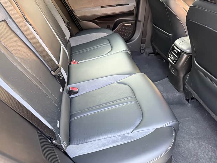 Фото 14 - GAC Trumpchi Empow R