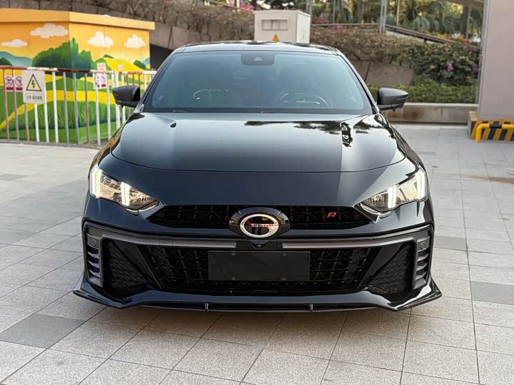 Фото 2 - GAC Trumpchi Empow R