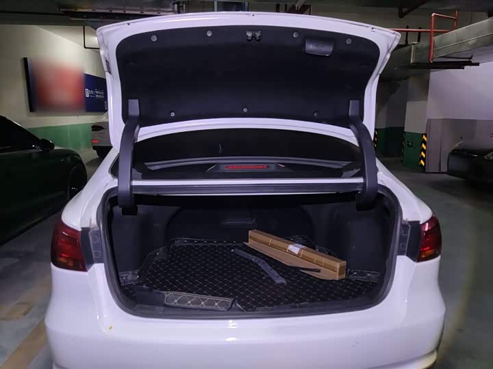 Фото 19 - Changan Raeton CC