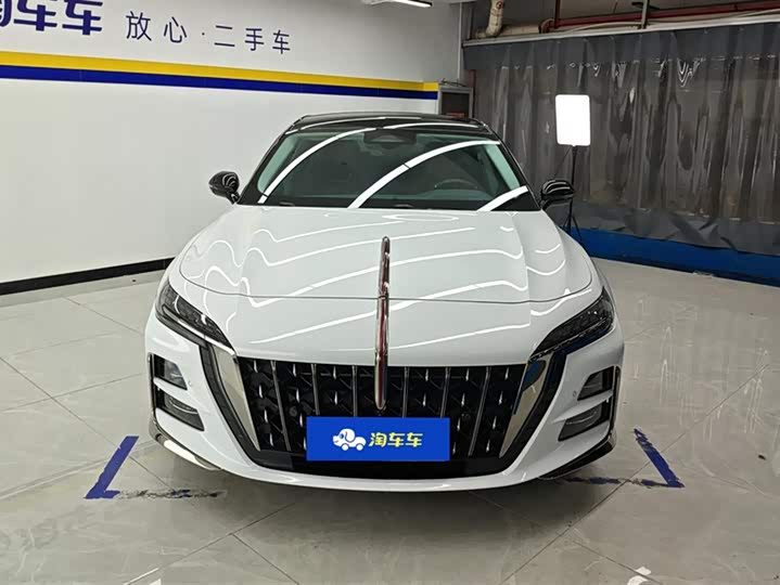 Фото 2 - Hongqi H6