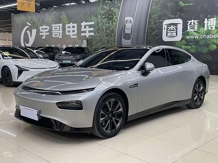 Фото 1 - XPeng P7