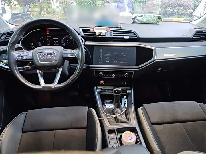 Фото 11 - Audi Q3