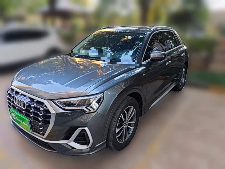 Фото 2 - Audi Q3