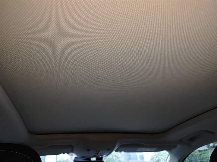 Фото 20 - Audi Q3