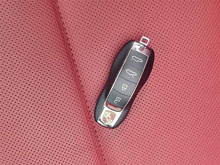 Фото 27 - Porsche 718