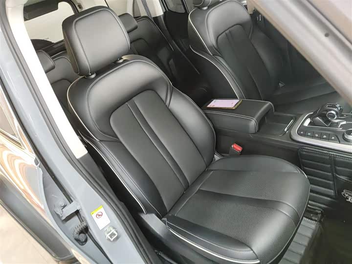 Фото 25 - Tank 300