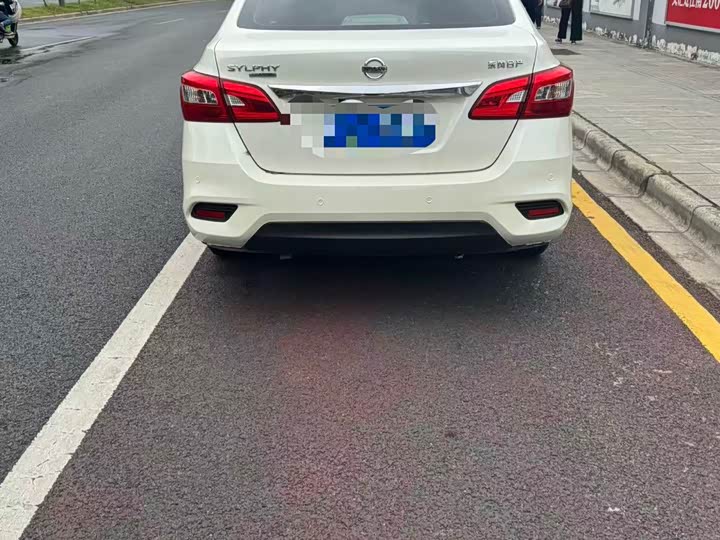 Фото 5 - Nissan Sylphy