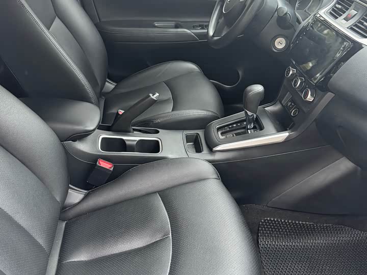 Фото 8 - Nissan Sylphy