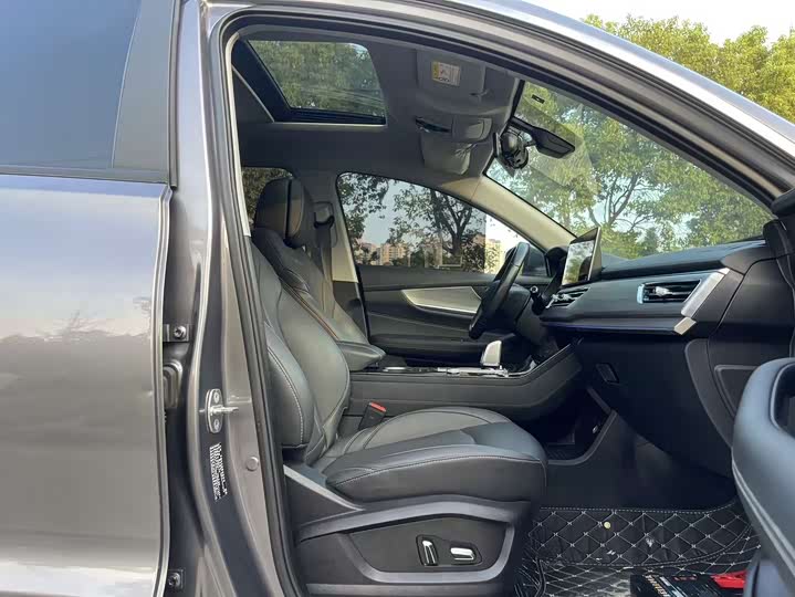 Фото 14 - Chery Tiggo 8