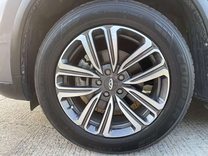 Фото 4 - Chery Tiggo 8