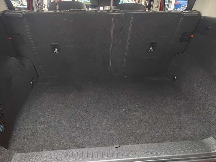 Фото 19 - Tank 300