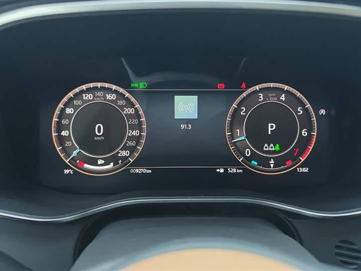 Фото 14 - Jaguar XF L