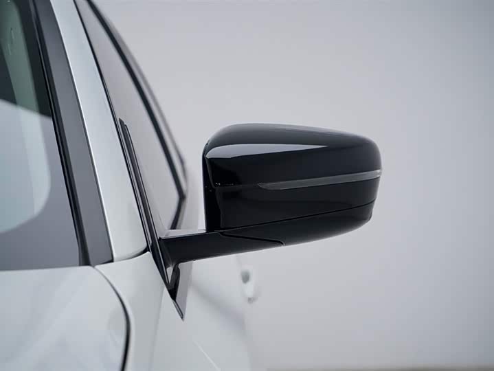 Фото 26 - BMW i3