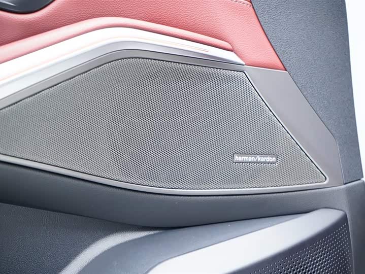 Фото 33 - BMW i3