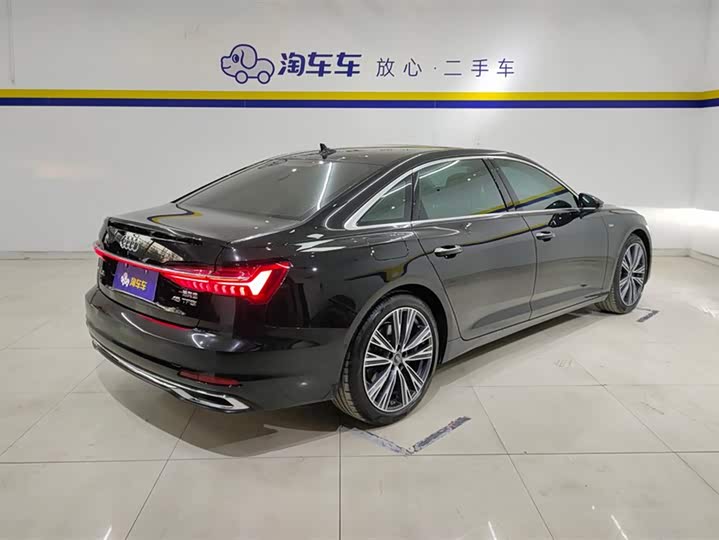 Фото 3 - Audi A6L