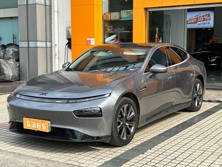 Фото 4 - XPeng P7