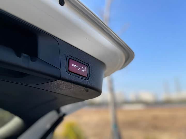 Фото 20 - Mercedes-Benz GLB-Class