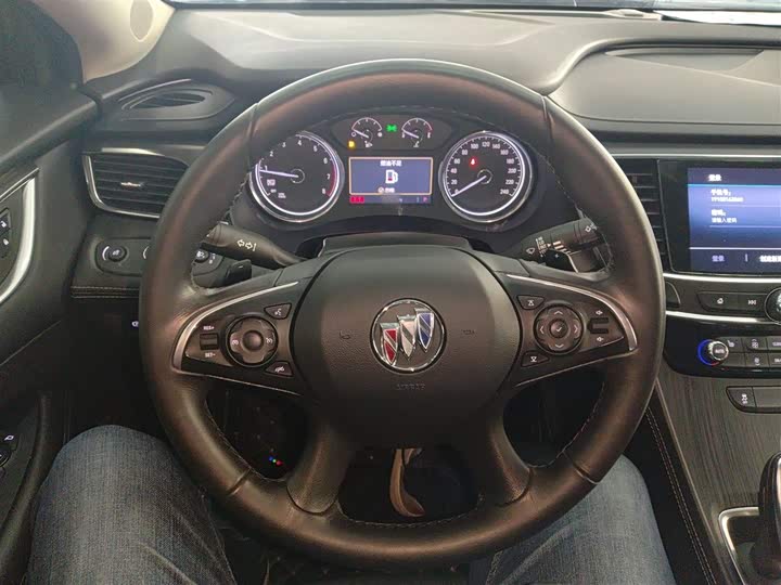 Фото 11 - Buick LaCrosse