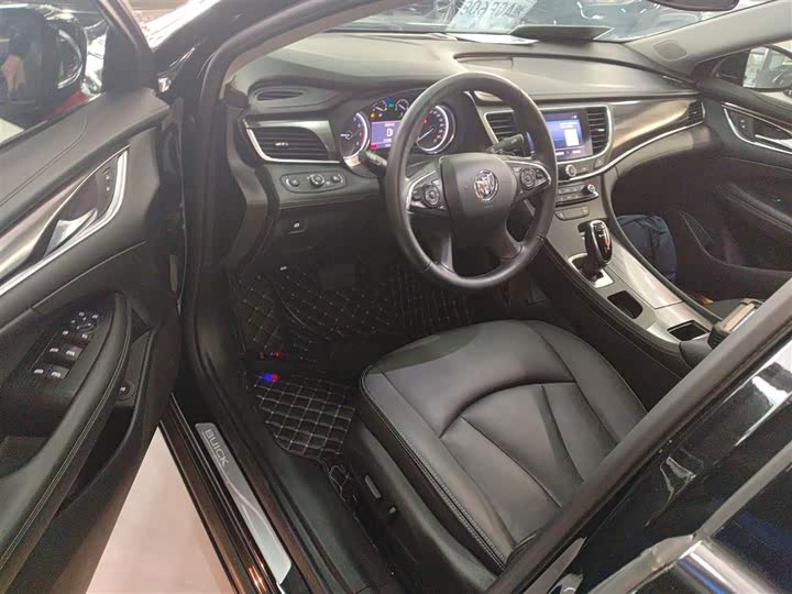 Фото 16 - Buick LaCrosse