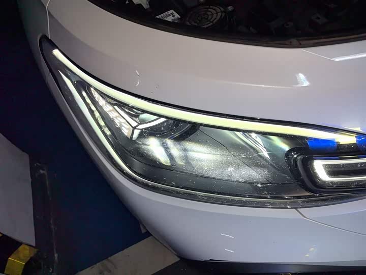 Фото 29 - Volkswagen ID.6 Crozz