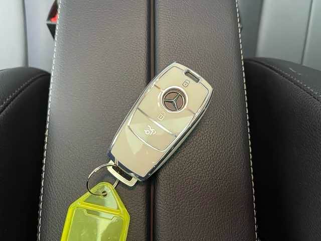 Фото 12 - Mercedes-Benz A-Class