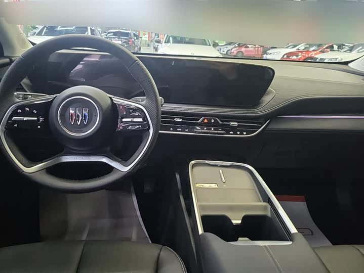 Фото 12 - Buick LaCrosse