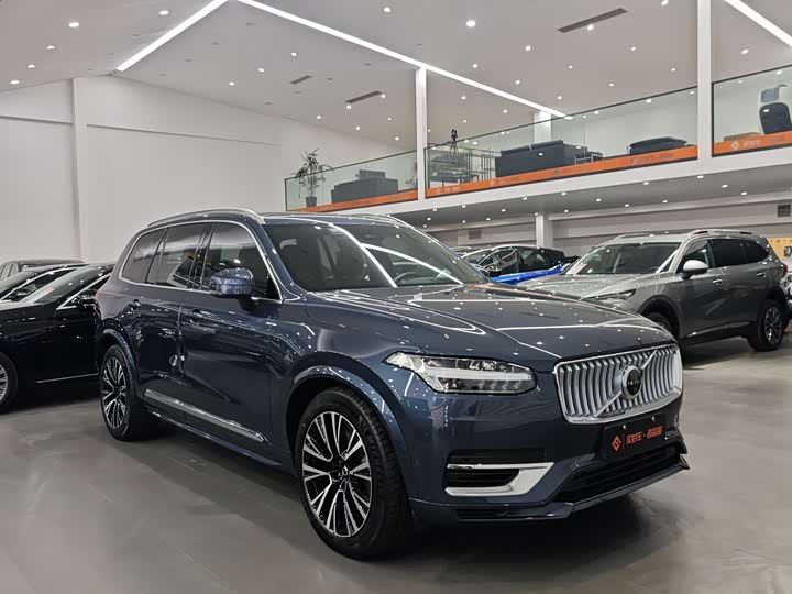Фото 3 - Volvo XC90 Hybrid