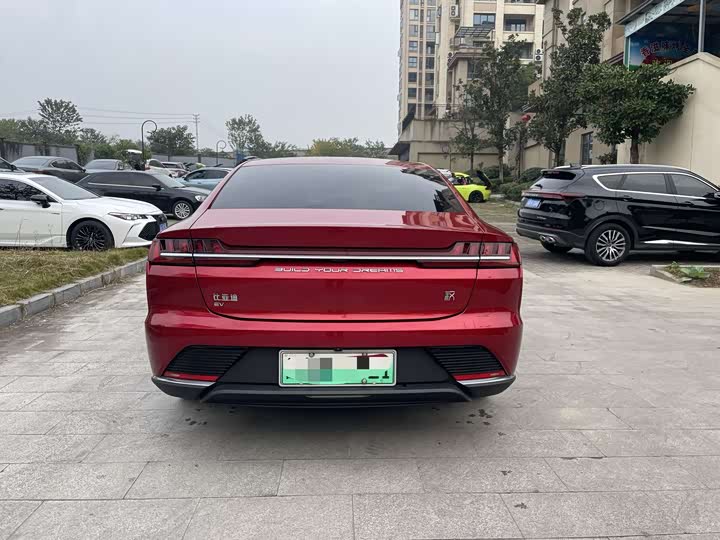 Фото 12 - BYD Han