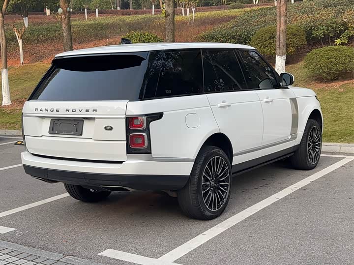 Фото 9 - Land Rover Range Rover