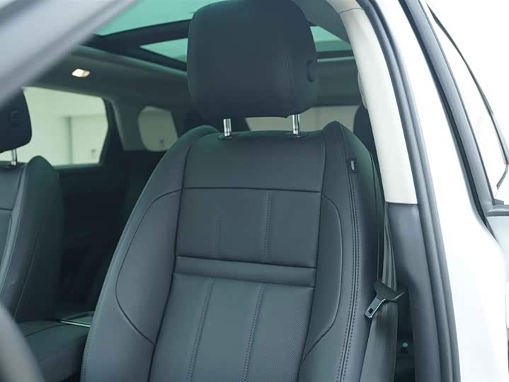 Фото 13 - Land Rover Range Rover Evoque L