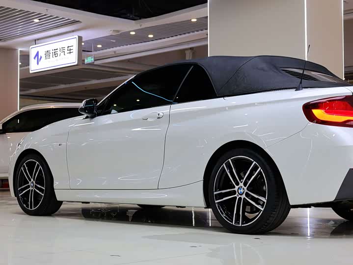 Фото 12 - BMW 2 Series