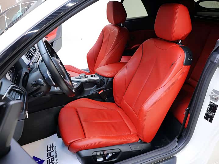 Фото 26 - BMW 2 Series