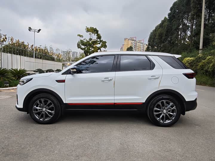 Фото 14 - Changan CS55 Plus