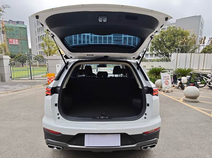 Фото 18 - Changan CS55 Plus