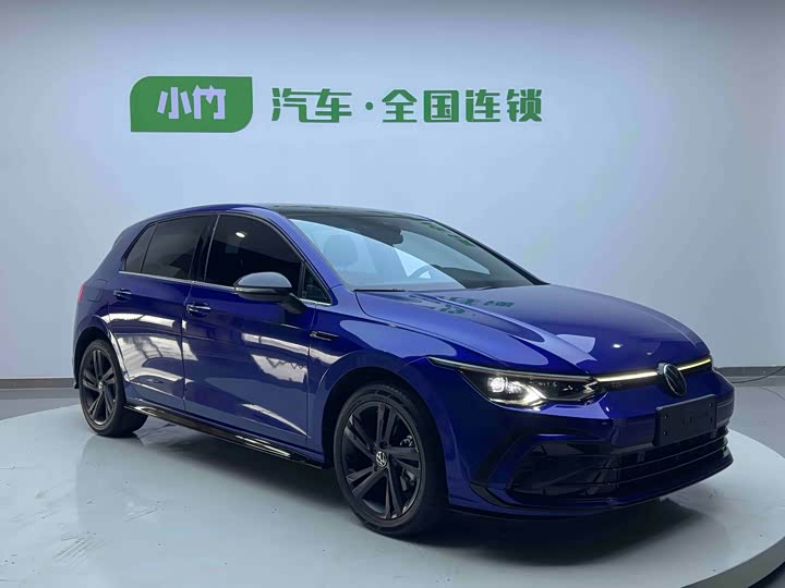 Фото 3 - Volkswagen Golf