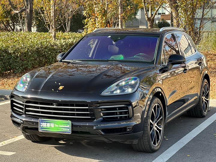 Фото 1 - Porsche Cayenne