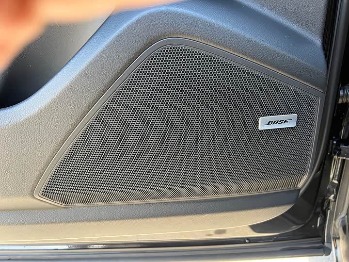 Фото 22 - Porsche Cayenne