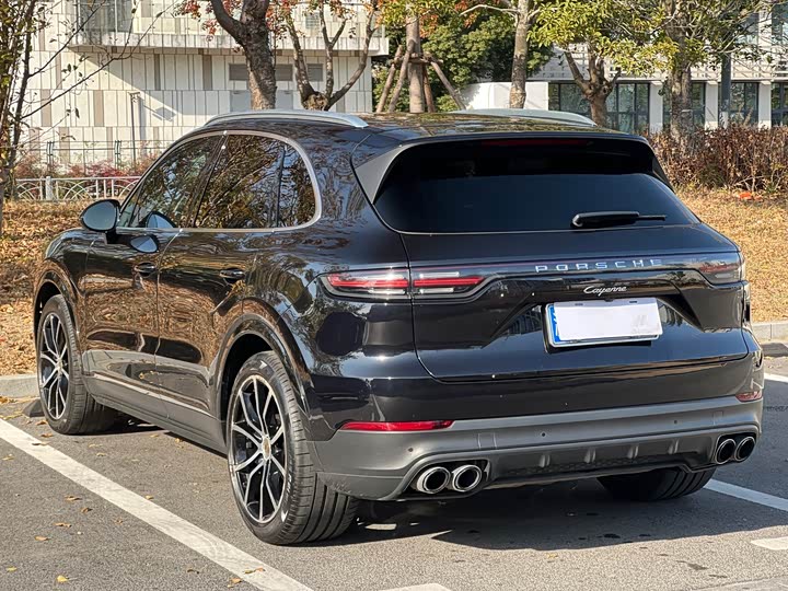 Фото 4 - Porsche Cayenne