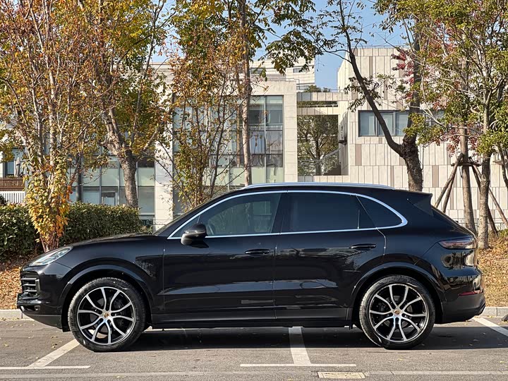 Фото 7 - Porsche Cayenne