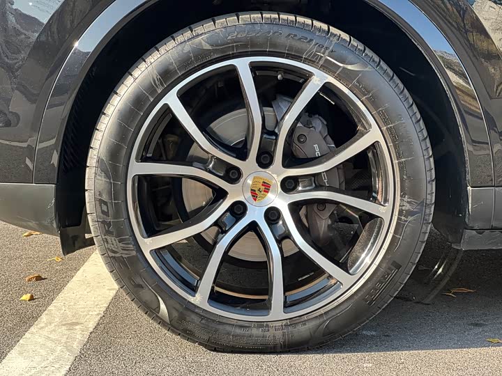 Фото 8 - Porsche Cayenne