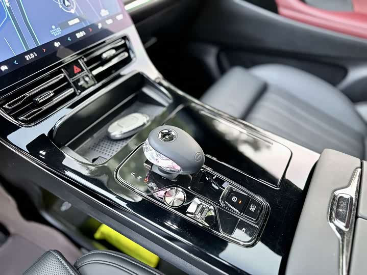 Фото 9 - GAC Trumpchi M8