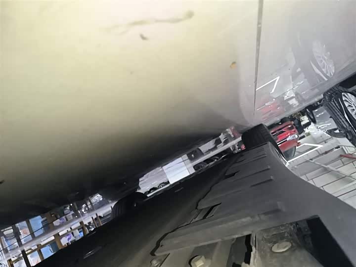 Фото 22 - XPeng P7