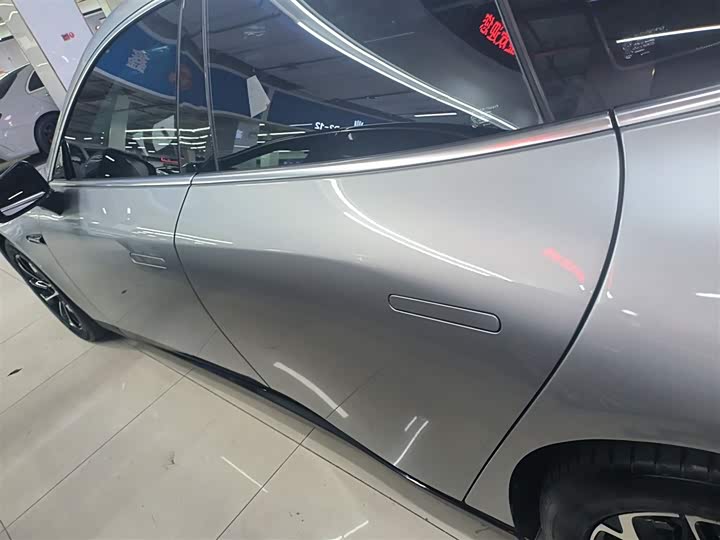 Фото 5 - XPeng P7